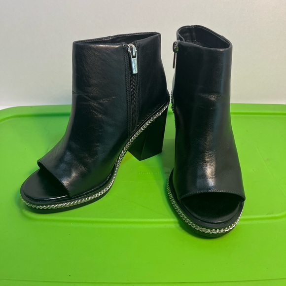 Vince Camuto Shoes - Vince Camuto Black Open-Toe Leather Ankle Booties with Silver Trim